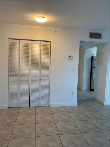 700 NE 63rd St D304, Miami, FL 33138