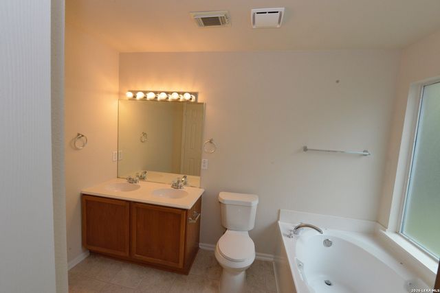 15746 Cotton Tail, San Antonio, TX 78255