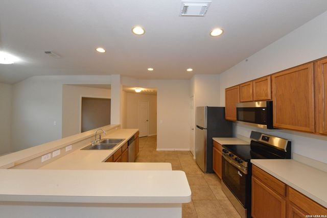 15746 Cotton Tail, San Antonio, TX 78255