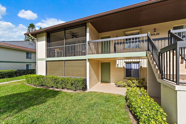 6426 Chasewood Drive E, Jupiter, FL 33458