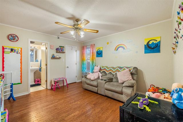 1310 Silver Maple Lane, Noble, OK 73068