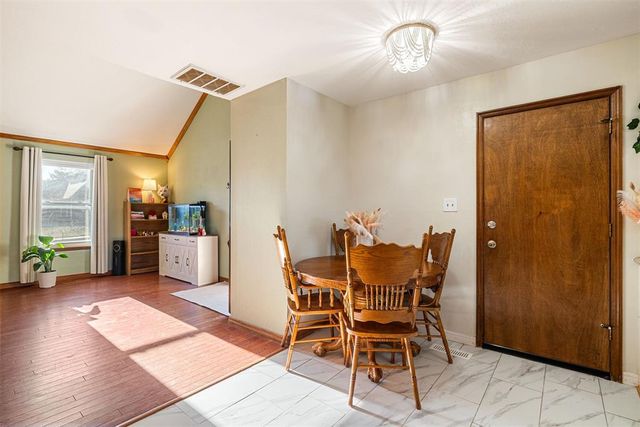 1310 Silver Maple Lane, Noble, OK 73068