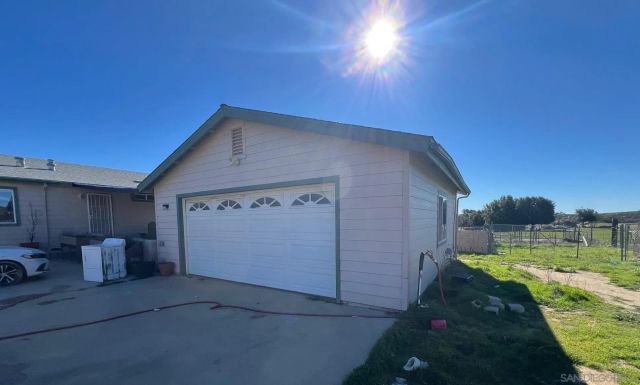 1122 Tierra Del Sol, Boulevard, CA 91905