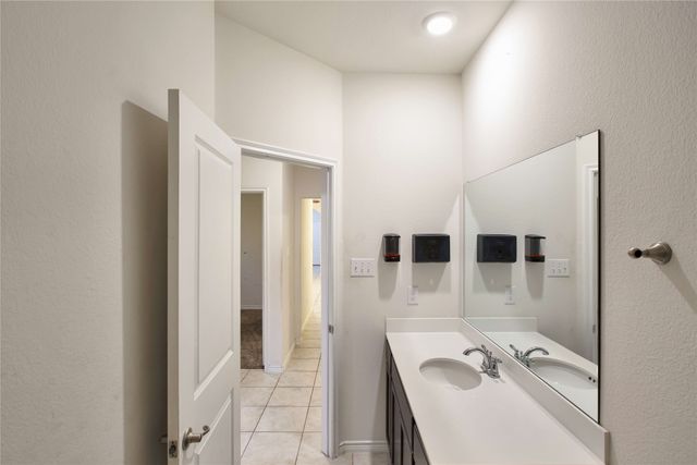 122 Redding Lane, Red Oak, TX 75154