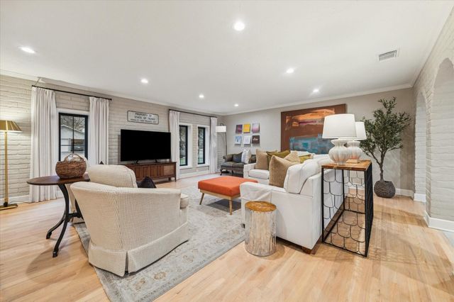 2607 Tannehill Drive, Houston, TX 77008