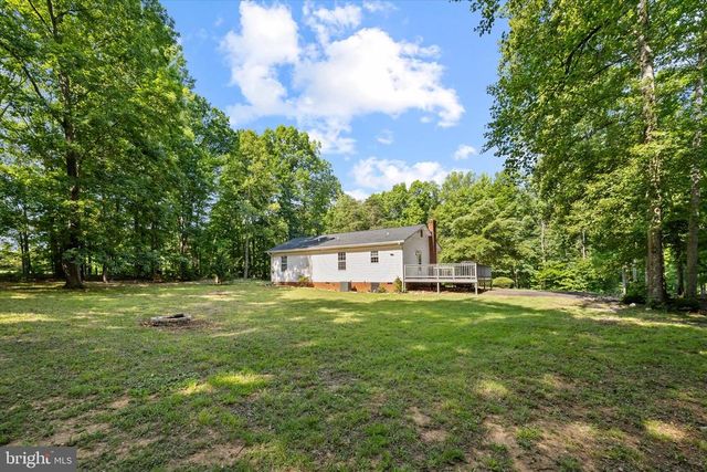 252 EVERGREEN RD, Louisa, VA 23093