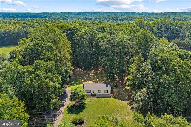 252 EVERGREEN RD, Louisa, VA 23093
