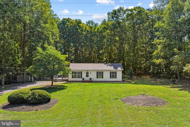 252 EVERGREEN RD, Louisa, VA 23093