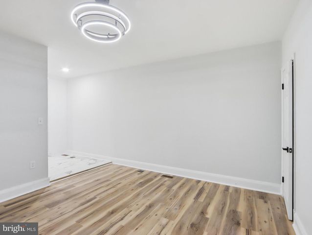 5607 READY AVE, Baltimore, MD 21212