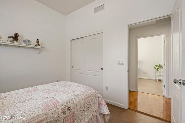 5428 S Thunder Sky Way, Tucson, AZ 85747