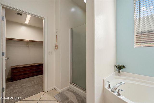 5428 S Thunder Sky Way, Tucson, AZ 85747