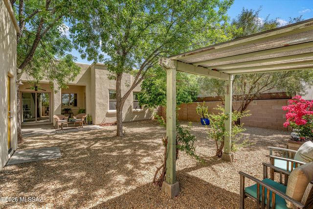 5428 S Thunder Sky Way, Tucson, AZ 85747