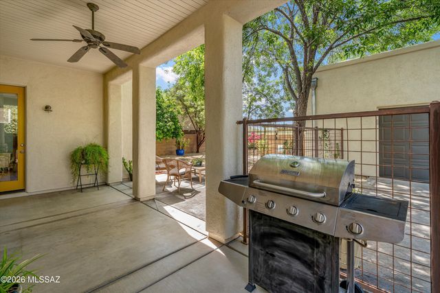 5428 S Thunder Sky Way, Tucson, AZ 85747