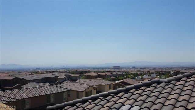 358 Calabria Ridge Street, Las Vegas, NV 89138