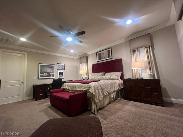 358 Calabria Ridge Street, Las Vegas, NV 89138