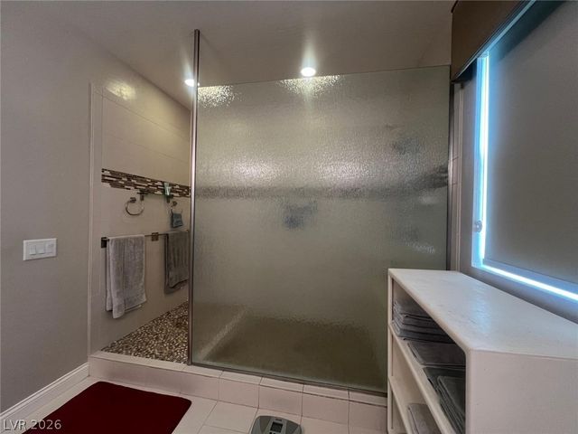 358 Calabria Ridge Street, Las Vegas, NV 89138