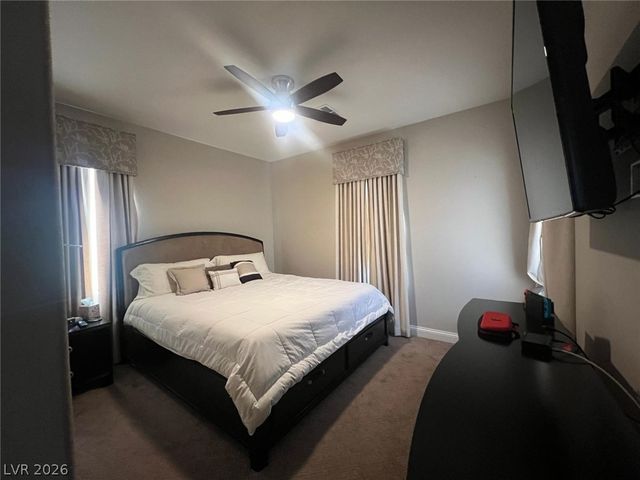 358 Calabria Ridge Street, Las Vegas, NV 89138