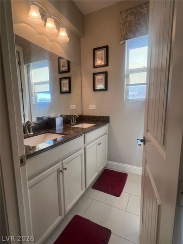 358 Calabria Ridge Street, Las Vegas, NV 89138