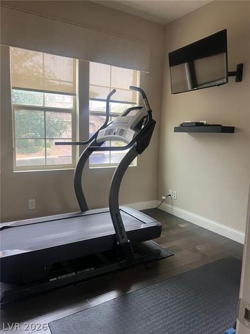 358 Calabria Ridge Street, Las Vegas, NV 89138