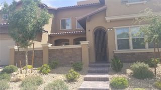 358 Calabria Ridge Street, Las Vegas, NV 89138