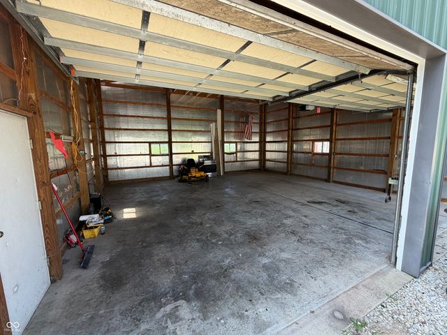 6870 State Road 158 Road, Bedford, IN 47421