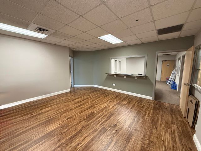 2150 Churn Crk Road, 100, Redding, CA 96002