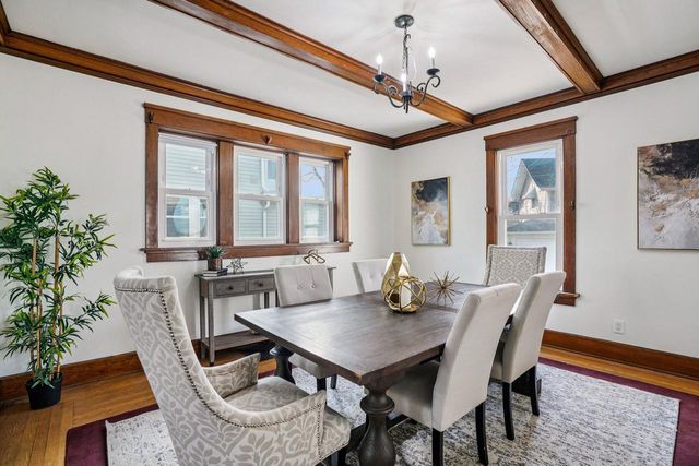 2717 Washington AVENUE, Racine, WI 53405