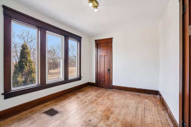 2717 Washington AVENUE, Racine, WI 53405