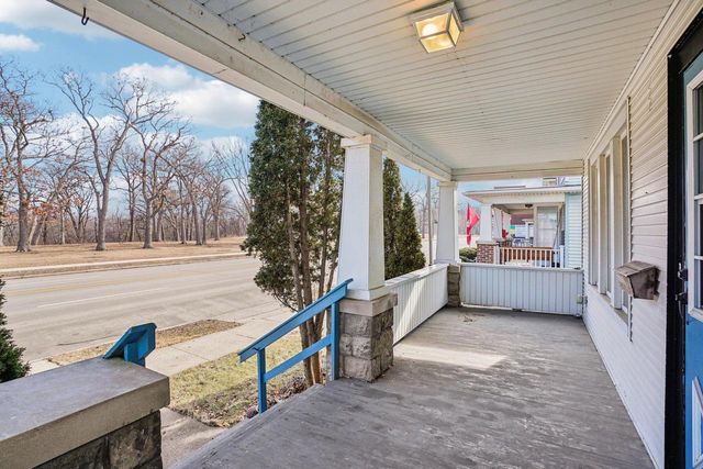 2717 Washington AVENUE, Racine, WI 53405