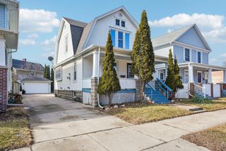 2717 Washington AVENUE, Racine, WI 53405
