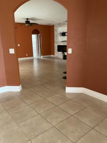 1371 SW Halford Avenue, Port St Lucie, FL 34953