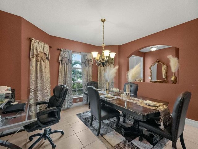 1371 SW Halford Avenue, Port St Lucie, FL 34953