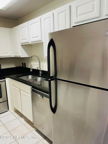 13703 RICHMOND PARK Drive N, 1510, Jacksonville, FL 32224