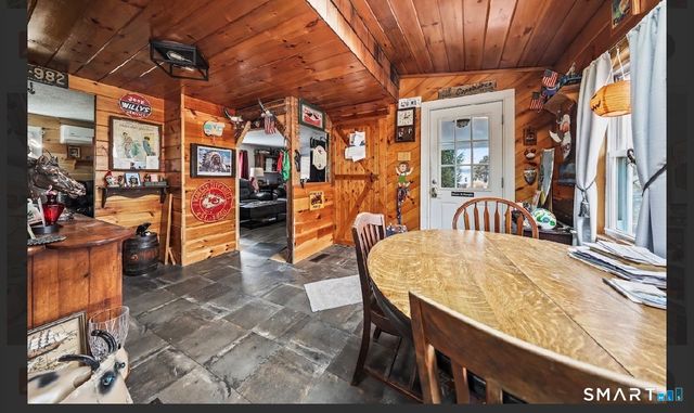 32 Union Street, Plymouth, CT 06786