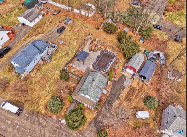 32 Union Street, Plymouth, CT 06786