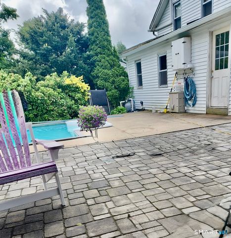 32 Union Street, Plymouth, CT 06786