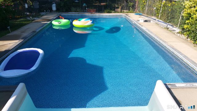 32 Union Street, Plymouth, CT 06786