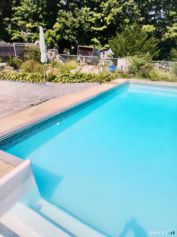 32 Union Street, Plymouth, CT 06786