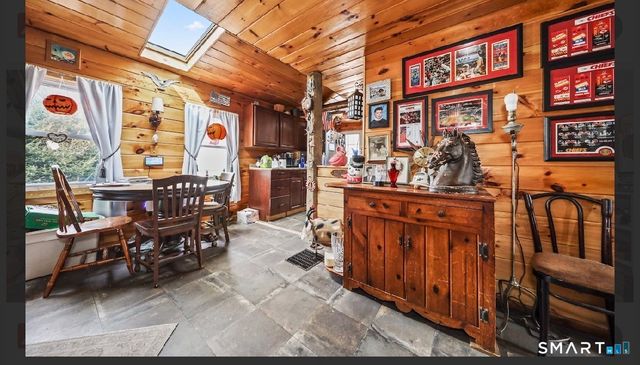 32 Union Street, Plymouth, CT 06786