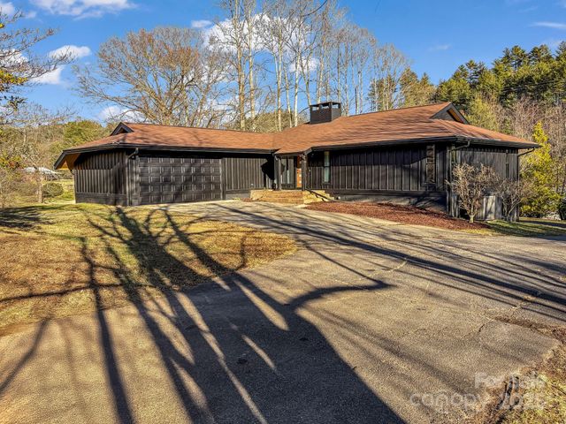 109 Orchid Heights Drive, Pisgah Forest, NC 28768