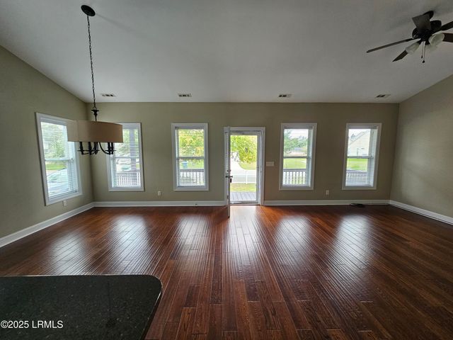 25 Congaree Way, Beaufort, SC 29902