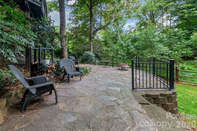2101 Wittstock Drive, Charlotte, NC 28210
