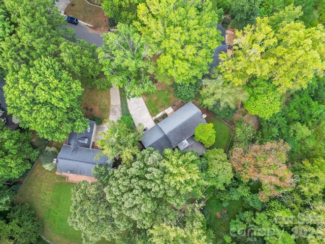 2101 Wittstock Drive, Charlotte, NC 28210