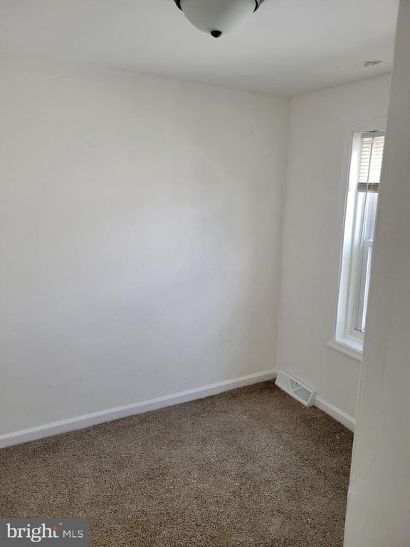 1217 LANCASTER AVE, WILMINGTON, DE 19805 — photo 5