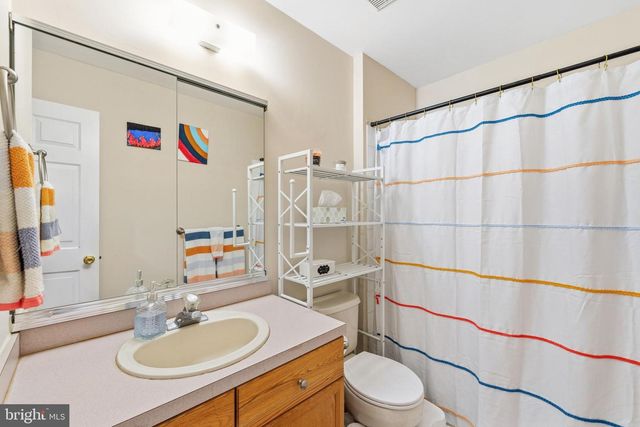 15 ASHLAND AVE, Sicklerville, NJ 08081