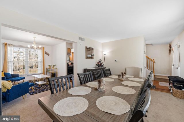 15 ASHLAND AVE, Sicklerville, NJ 08081