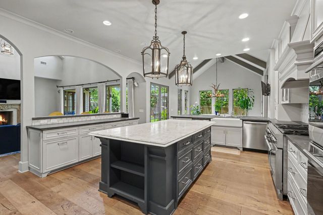 9317 Walterville Road, Houston, TX 77080