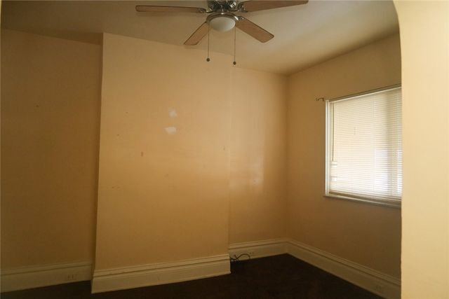 624 Park Ave, Clairton, PA 15025