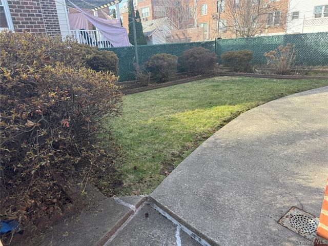 1266 Mace Avenue, Bronx, NY 10469