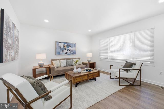 5719 LA VISTA DR, Alexandria, VA 22310